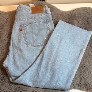 Levi's Women's 501 Premium Distressed Ankle Jeans